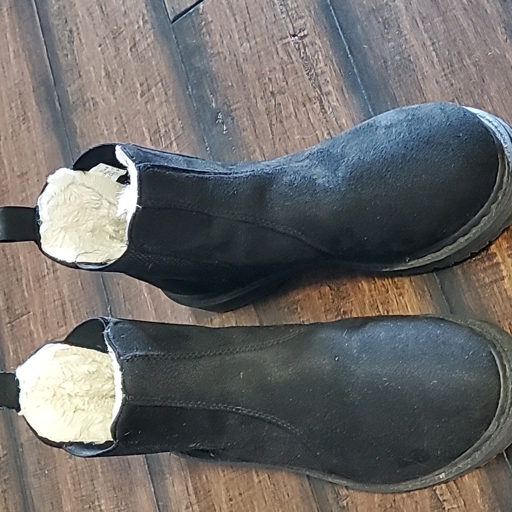 Black suede boots